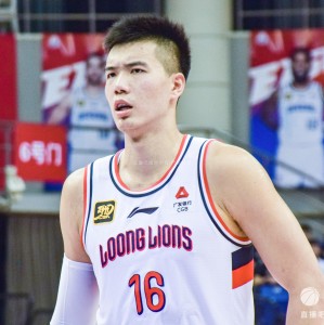 媒体人：焦泊乔交易价值非常低 上赛季表现不错但广州急于出手